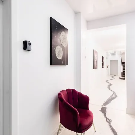 Monaco Apartment
